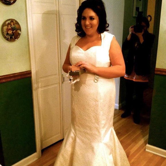 Meet your Posher, Alison - Picture 3 of 8